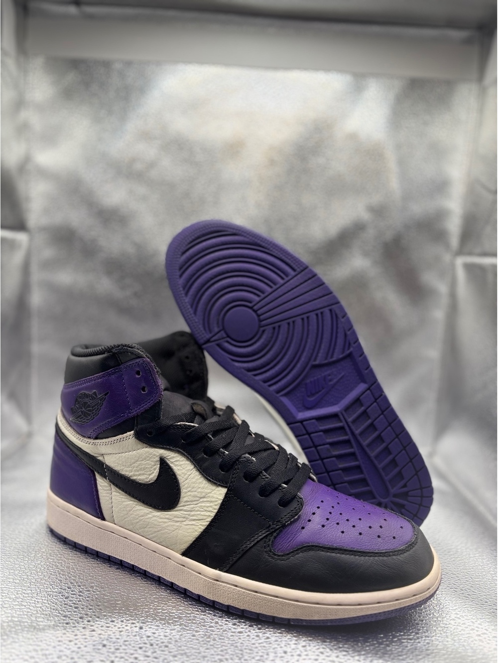 Air Jordan 1 high Og court purple